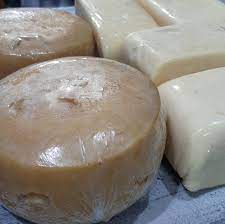 QUESO TIPO PATEGRÁS X 400GR LA RECRÍA