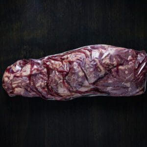 LOMO ENTERO CON CORDON  DE PASTURA X KILO $47300 ENVASADO AL VACÍO -EL ORÍGEN- EL PRECIO FINAL SE AJUSTA AL PESO PESO APROX 2 KILOS-